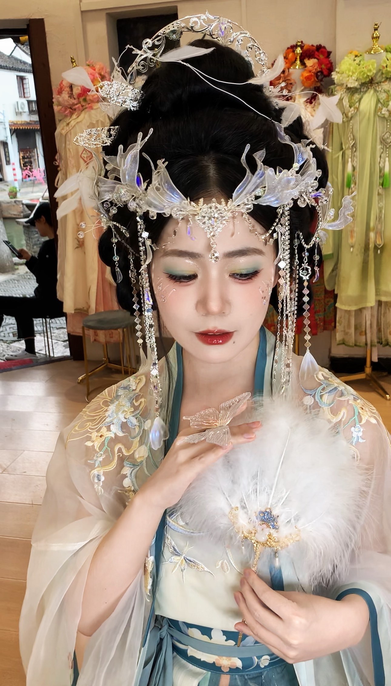 最新古裝造型，回溯背景、影響與地位，引領(lǐng)時(shí)尚風(fēng)潮