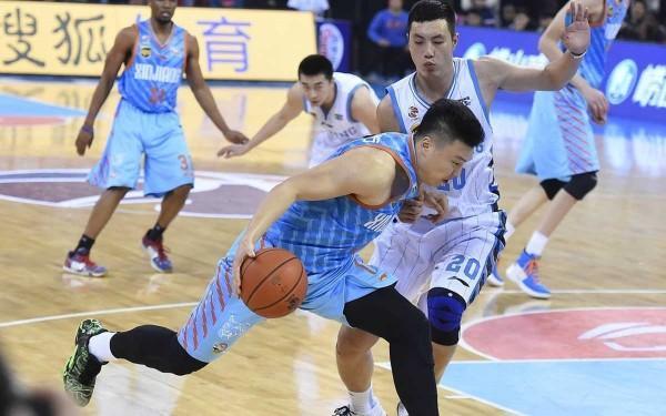 CBA最新轉會(huì )動(dòng)態(tài)，球員流動(dòng)帶來(lái)自信與成就感，新成員蓄勢待發(fā)