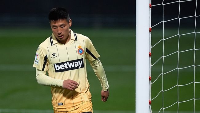 武磊閃耀西乙賽場(chǎng)，東方之星再度征服足壇