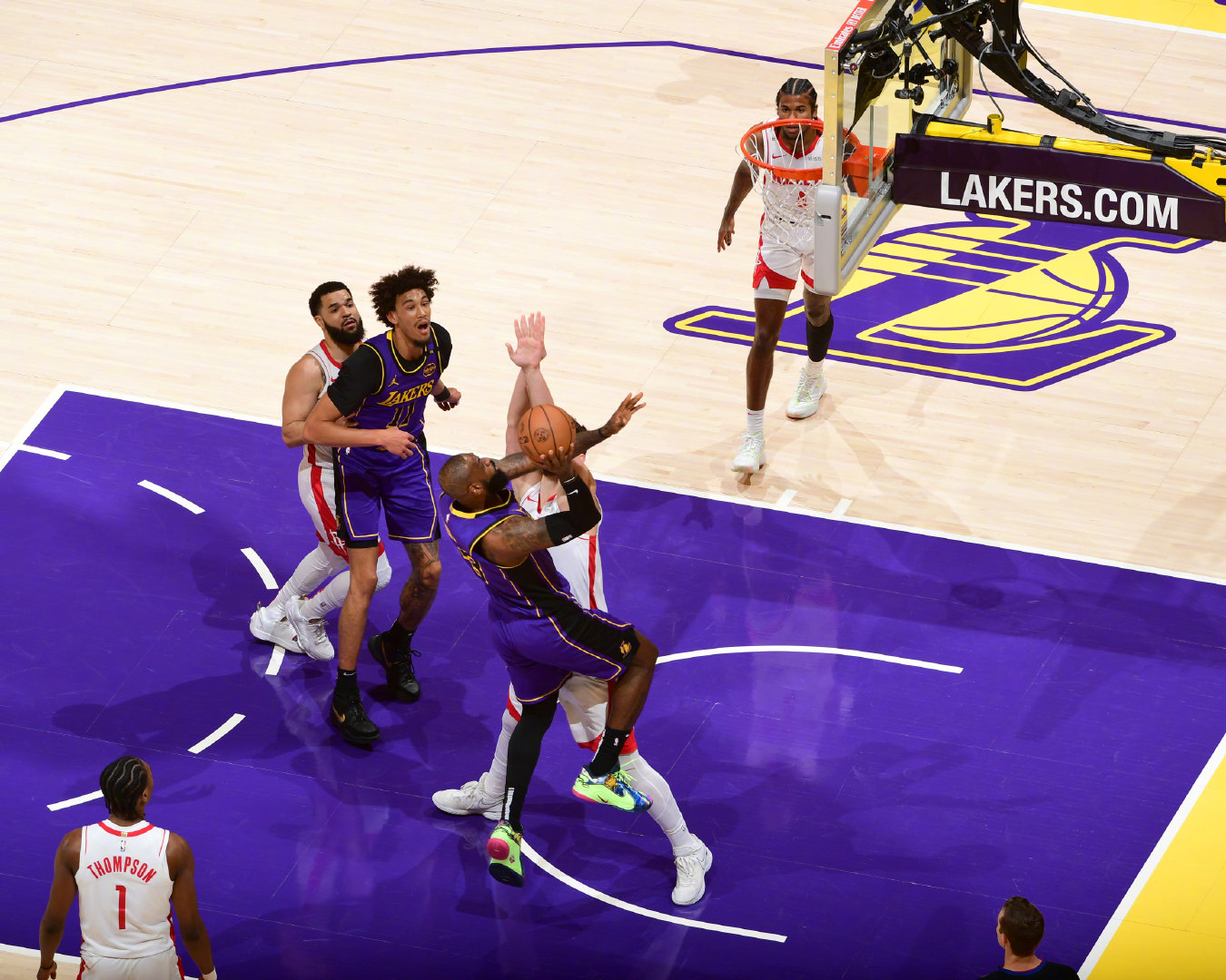 湖人火箭精彩集錦，科技巨獻，前所未有的籃球盛宴體驗