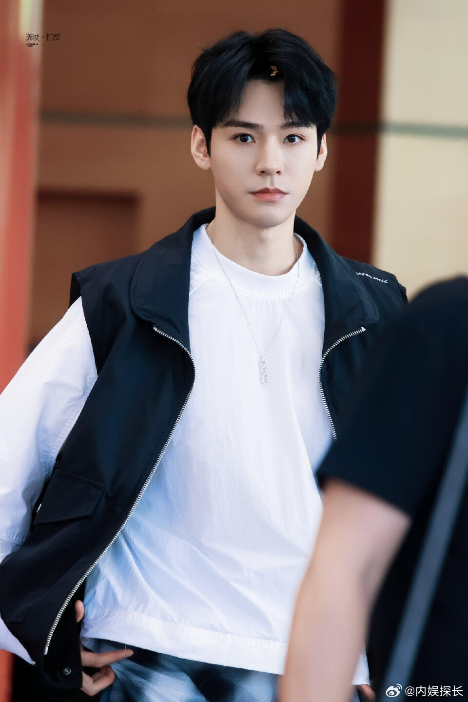 龔俊最新綜藝錄制，科技盛宴，體驗前沿生活的精彩瞬間