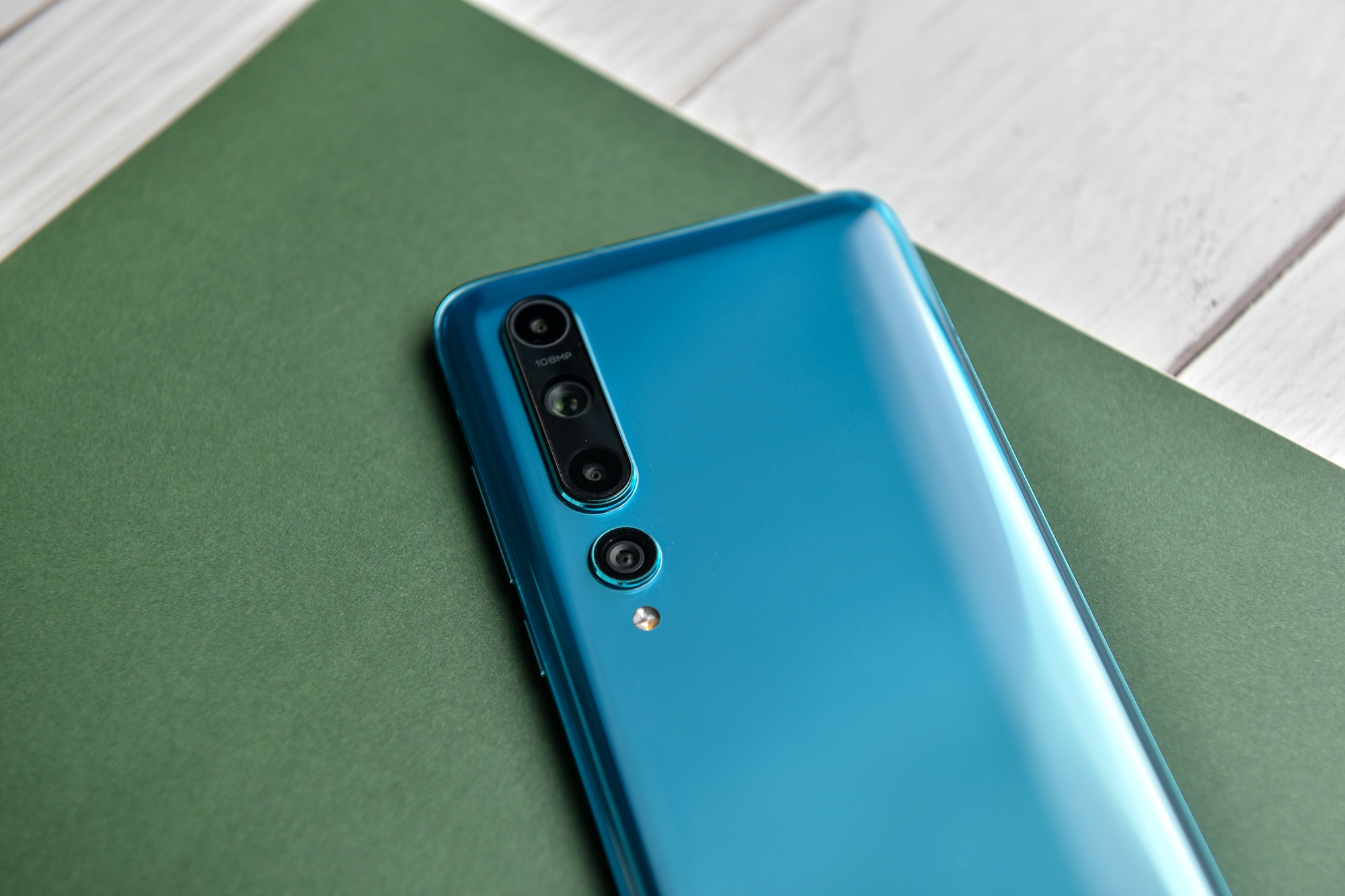 重磅推薦，全新小米10，令人愛(ài)不釋手的旗艦之選！